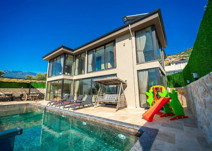 Villa-kas Вилла *